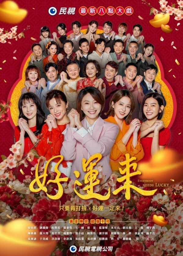 【居家摄像头破解】秃头大叔趁老婆不在家把相好的带回家一边自拍一边干还挺会玩 - 云老婆